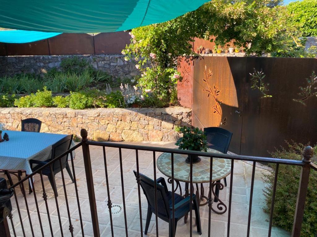 Le Hameau Des Vanades Ampus Exterior photo
