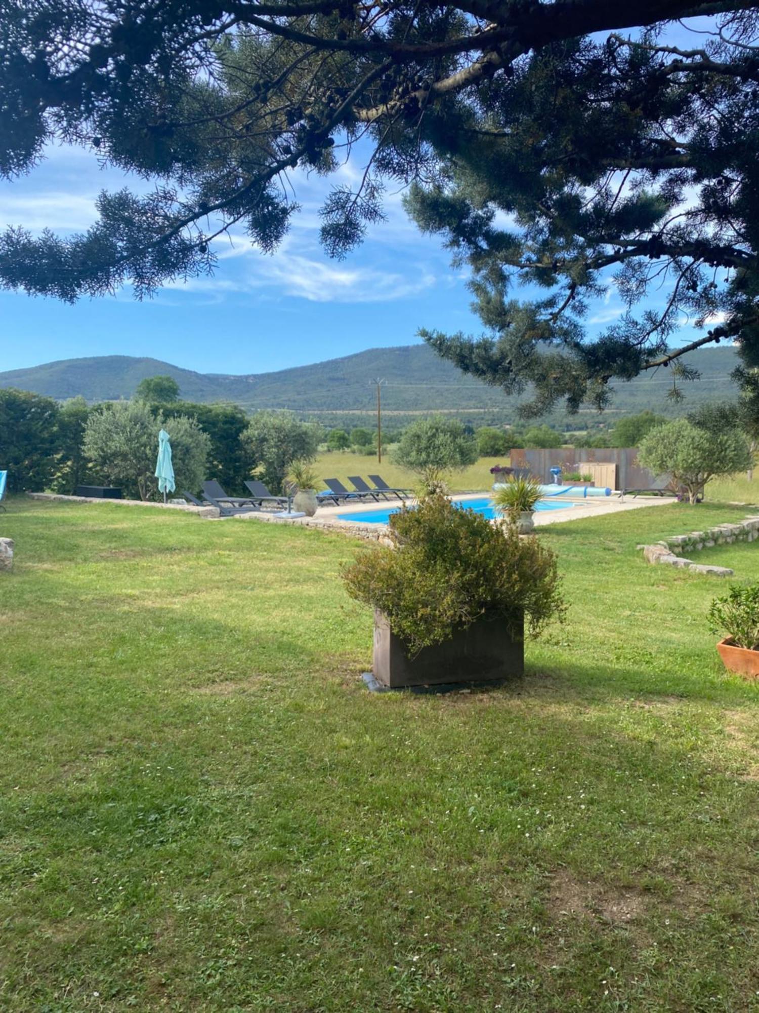 Le Hameau Des Vanades Ampus Exterior photo